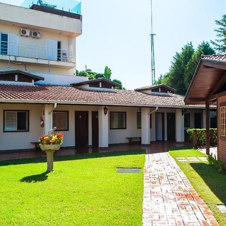 Galeria Hotel Pousada Жагуариуна Экстерьер фото