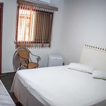 Galeria Hotel Pousada Жагуариуна Экстерьер фото